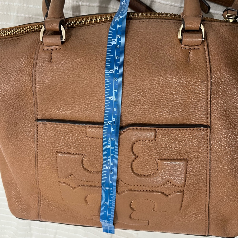Tory Burch Bombe T Satchel - Picture 11 of 13